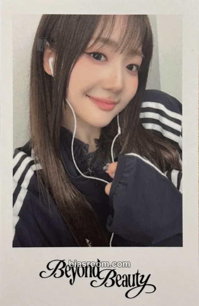 Seoyeon tripleS Beyond Beauty K-pop photocard