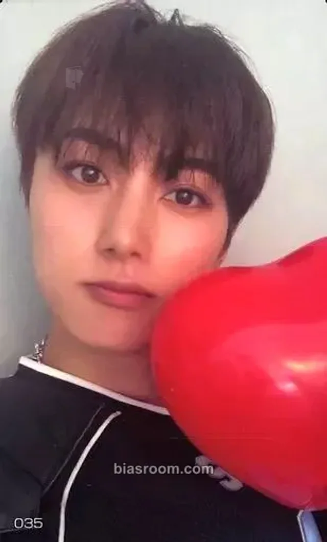 Takumi INI [READY TO POP!] selfie TO BE MERGED K-pop photocard