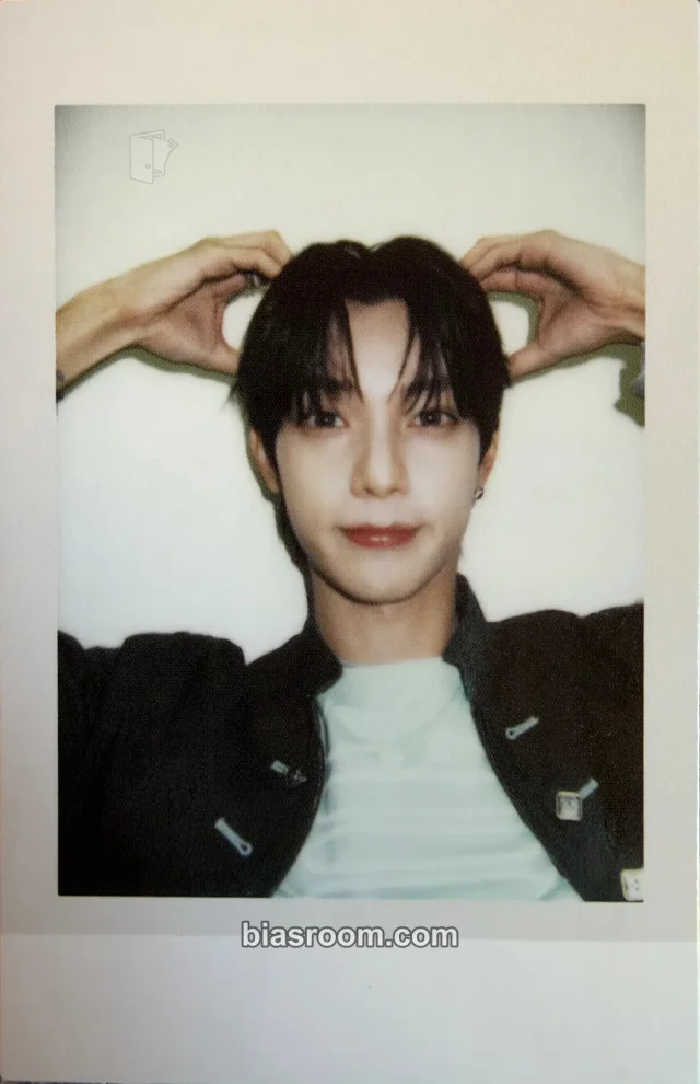 Chuei Li Yu FLARE U LOVEHOOD K-pop photocard