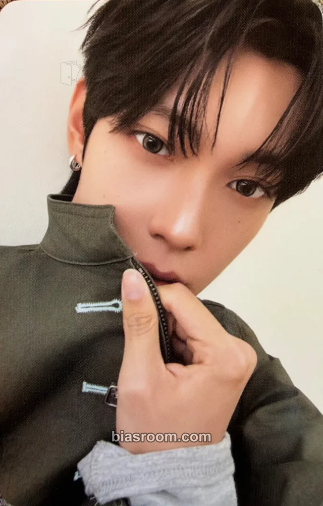 Chuei Li Yu FLARE U LOVEHOOD K-pop photocard
