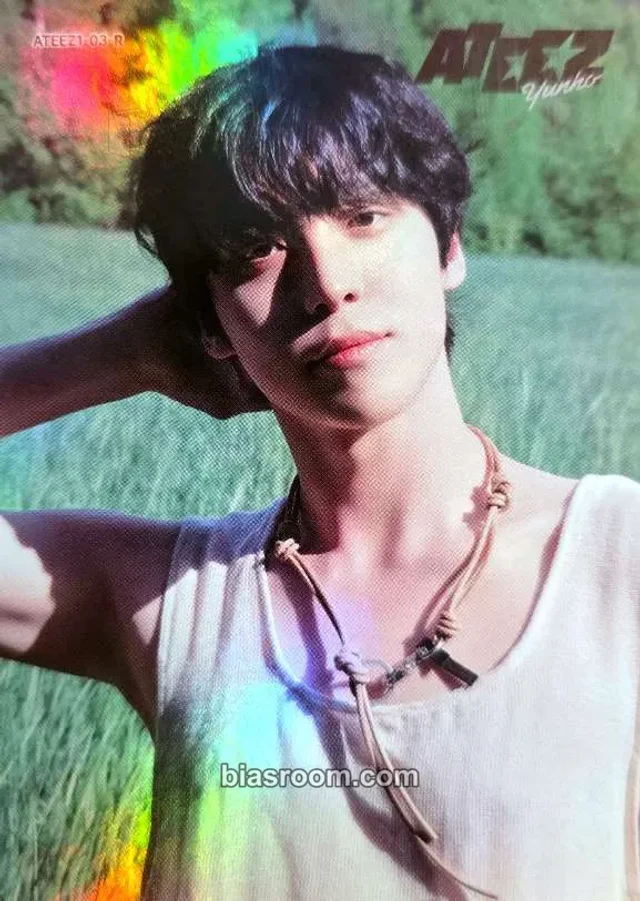 Photocard K-pop di Yunho ATEEZ MIIMCA × ATEEZ