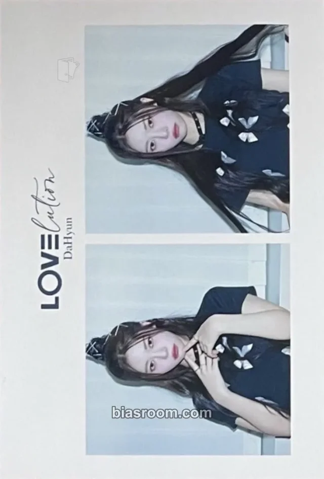 Dahyun tripleS Muhan K-pop photocard