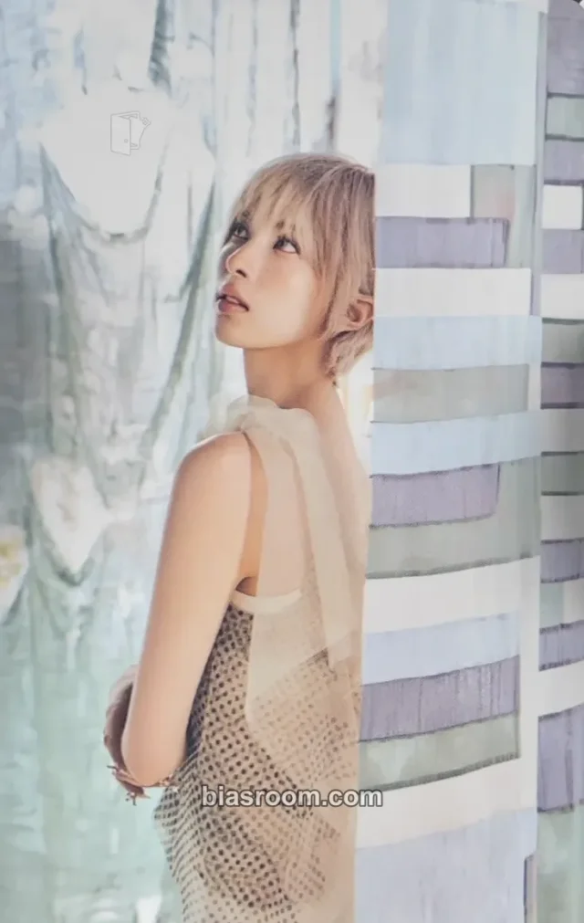 Photocard K-pop Bae NMIXX Strange Muse