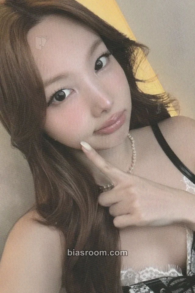 Nayeon TWICE <THIS IS FOR> WORLD TOUR FINALE in SEOUL - LIVE K-pop Photocard