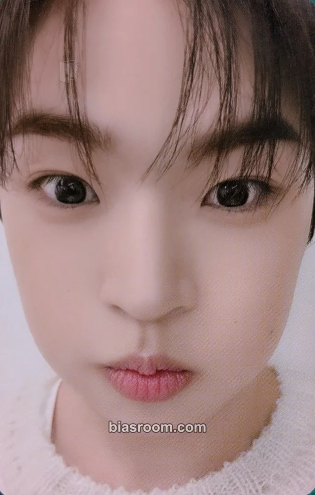 Hyojin ONF The Archive: Eight Summers (ONF 8th Anniversary) K-pop photocard