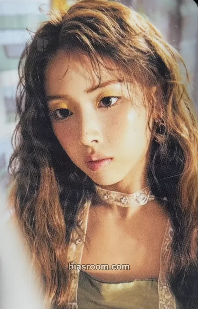 Jiwoo NMIXX Strange Muse K-pop photocard