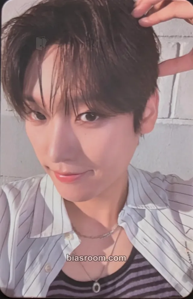 Photocard K-pop di Inseong SF9 TENACITY