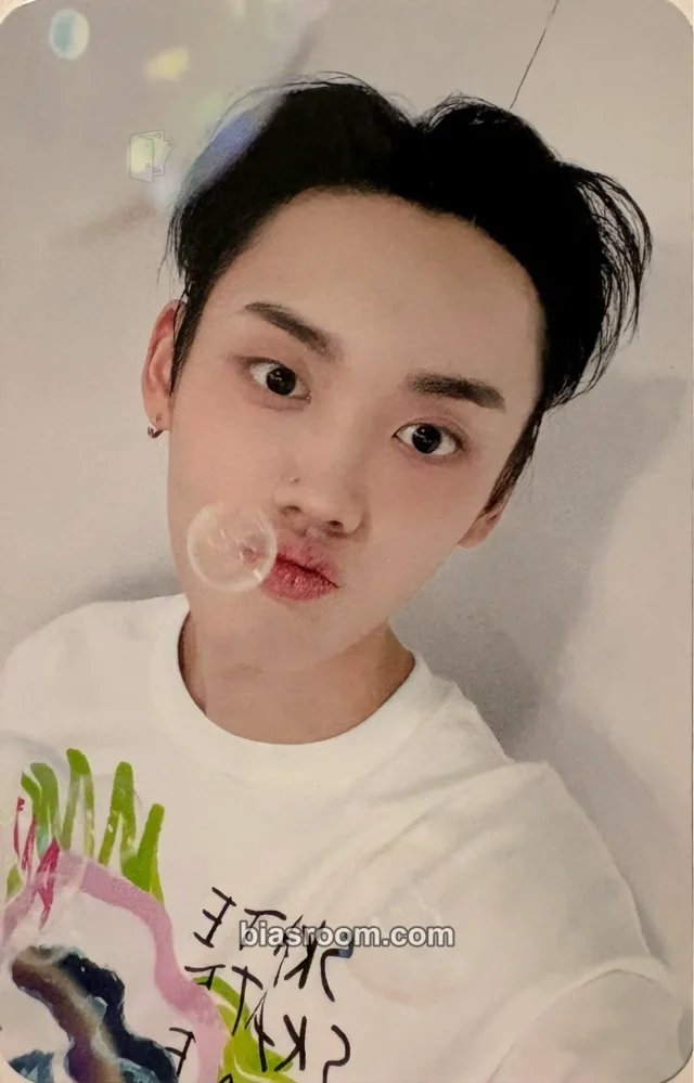 TAG ONE PACT PARADOXX K-pop photocard
