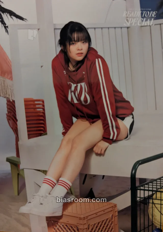 Jeongyeon TWICE TWICE 5th World Tour Ready to Be K-pop photocard