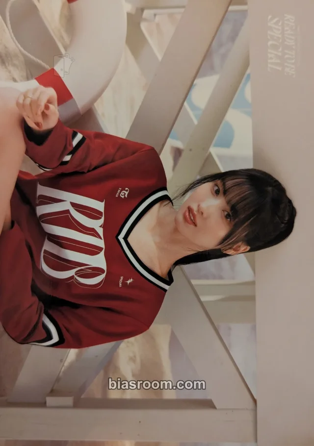 Photocard K-pop Momo TWICE TWICE 5th World Tour Ready to Be