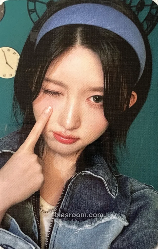 Gaeul IVE Magazine IVE: 2nd Fanmeeting  K-pop photocard