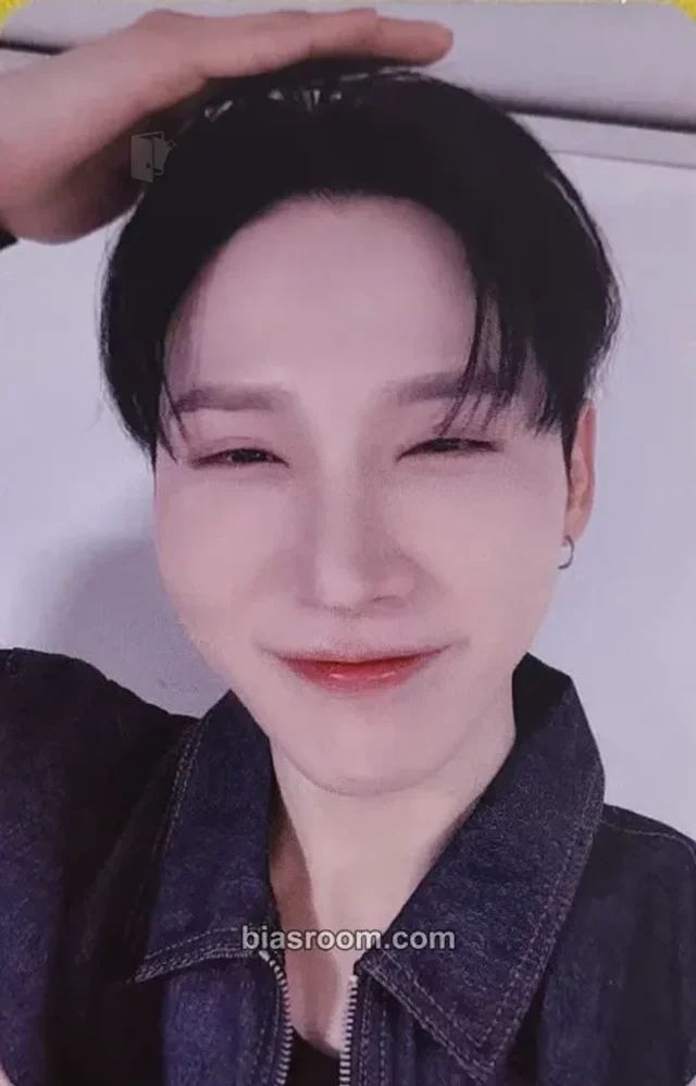 Woong AB6IX BORN LIKE THIS K-pop photocard