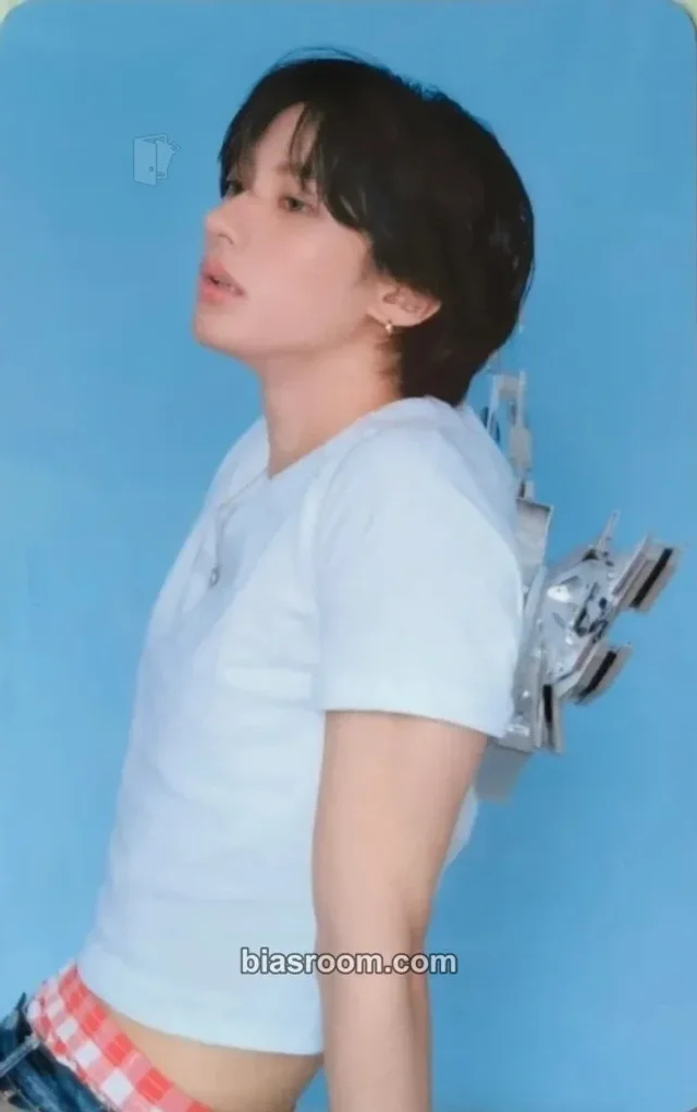 Anton RIIZE  2026 Season's Greetings K-pop photocard