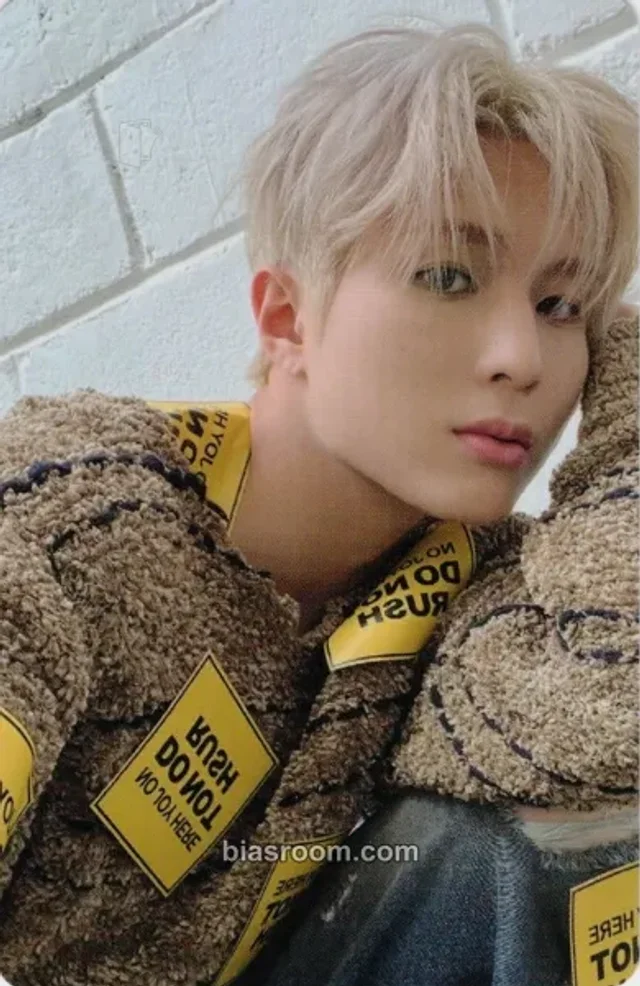 UGeon WHIB Rush of Joy K-pop photocard