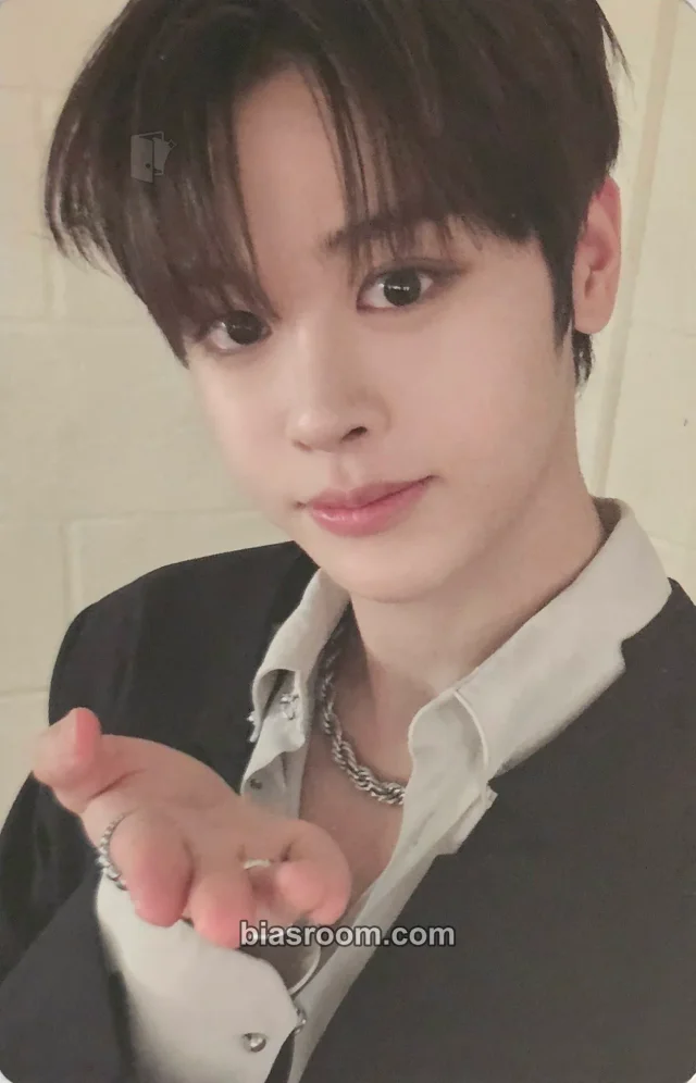 Ma Jingxiang CLOSE YOUR EYES CLOSE YOUR EYES 1ST TOUR [BEYOND YOUR EYES] IN SEOUL  K-pop photocard