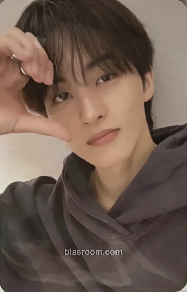 Mark NCT DREAM Beat It Up K-pop photocard