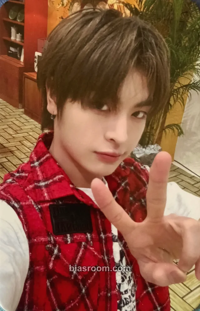 Yechan xikers ROUTE ZERO: The ORA K-pop photocard