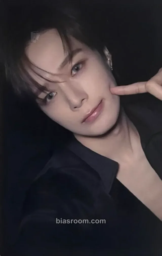 K &TEAM Mark on Me K-pop photocard