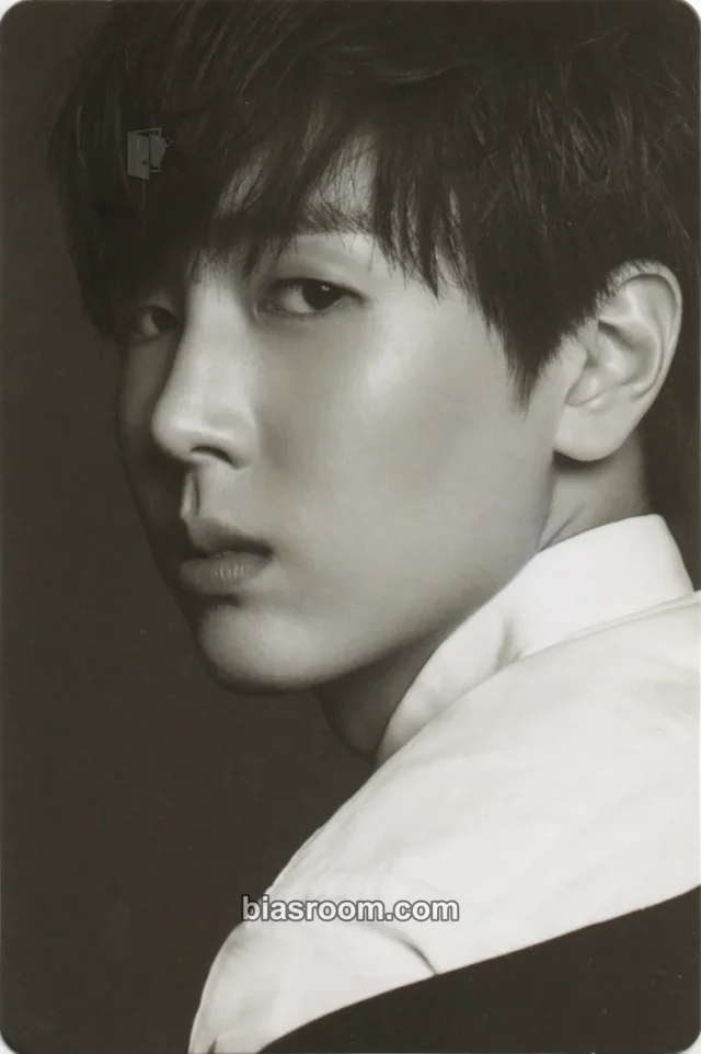 Photocard K-pop de Jaeyoon SF9 Burning Sensation