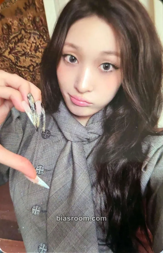 Annie ALLDAY PROJECT CRASH K-pop photocard