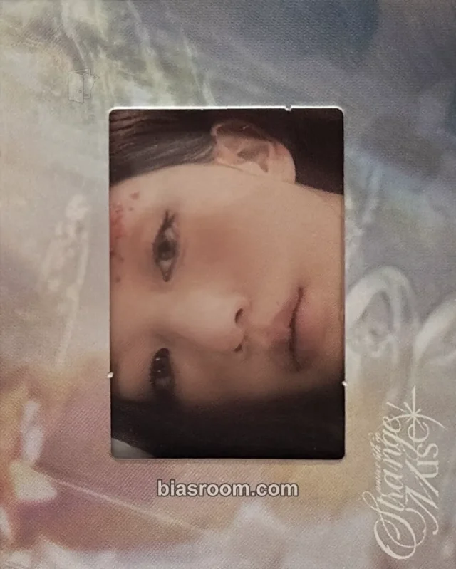 Haewon NMIXX Strange Muse K-pop photocard