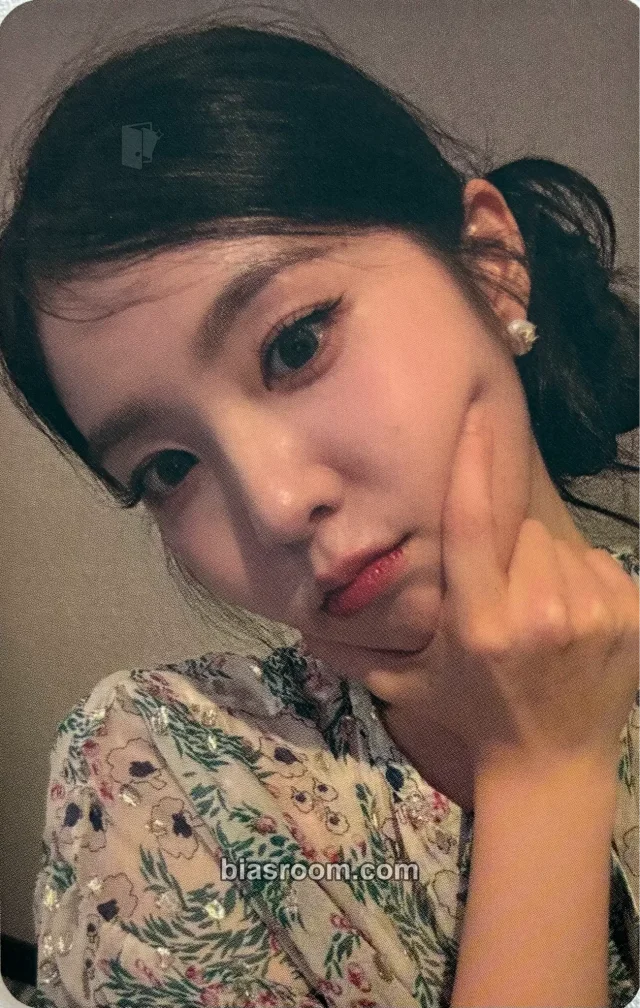 Irene Red Velvet Tilt K-pop photocard