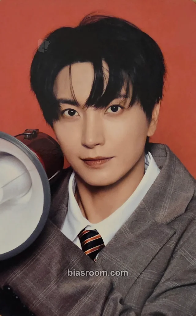 Leeteuk SUPER JUNIOR 2026 Season's Greetings - Detectives : Case File 2026 Top Secret K-pop photocard