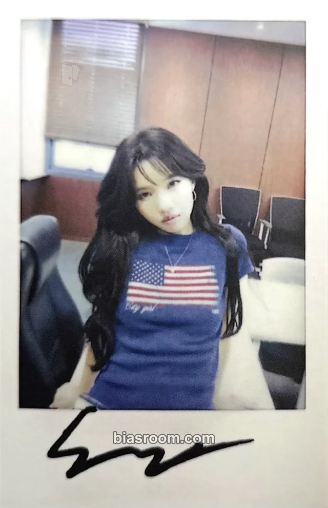 Soyeon i-dle What a Wonderful Life K-pop photocard