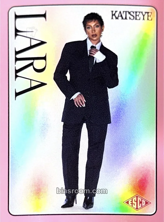 Lara KATSEYE ESCO “WILD” Trading Cards K-pop Photocard
