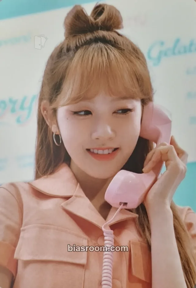 Sieun STAYC 2023 STAYC Fanmeeting ‘SWITH Gelato Factory’ K-pop photocard