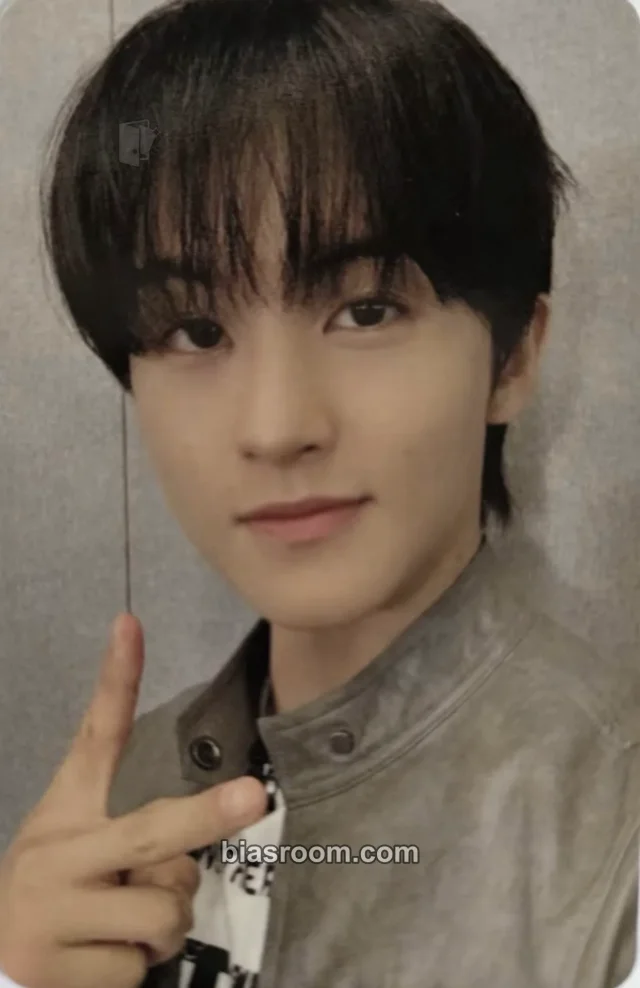Photocard K-pop di Mark NCT DREAM Beat It Up