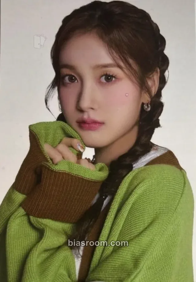 J STAYC Teddy Bear (Japanese Ver.) K-pop photocard