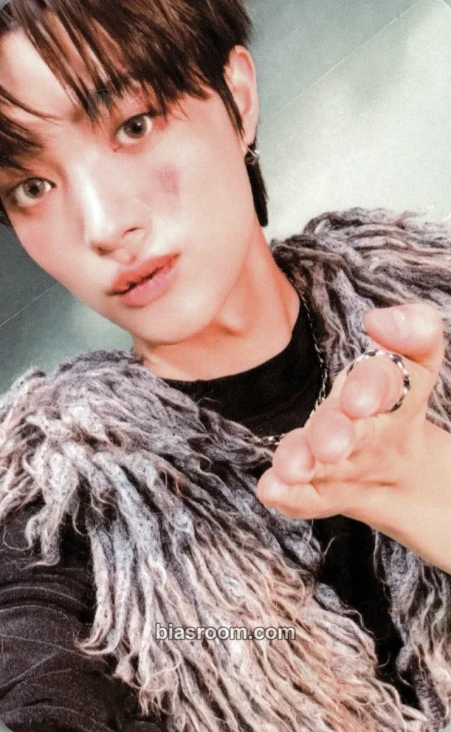 EJ &TEAM Back to Life K-pop photocard