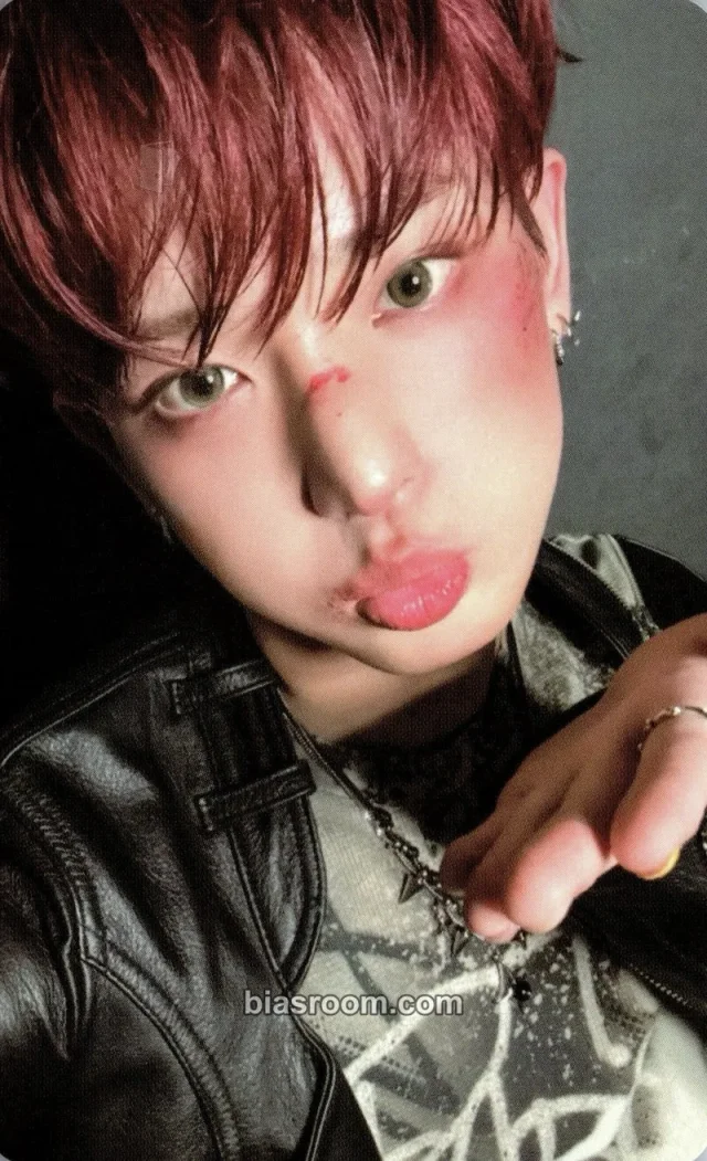 Harua &TEAM Back to Life K-pop photocard
