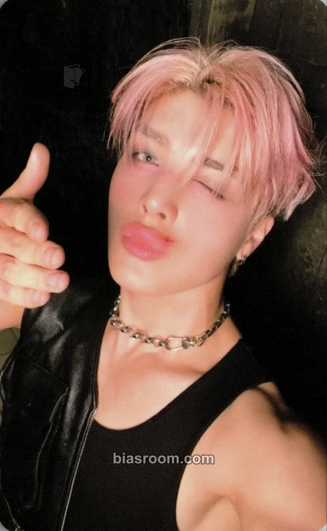 Maki &TEAM Back to Life K-pop photocard