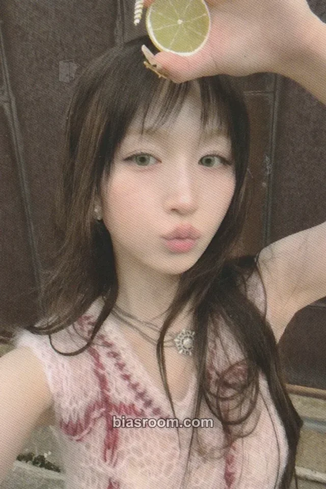 Haewon NMIXX Strange Muse K-pop photocard