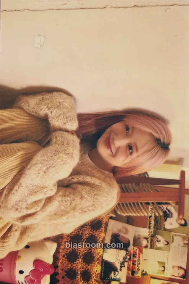 Sujeong Ryu Sujeong Pink Moon K-pop photocard