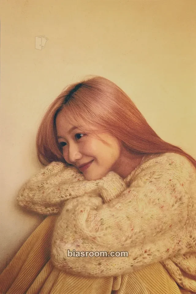 Sujeong Ryu Sujeong Pink Moon K-pop photocard