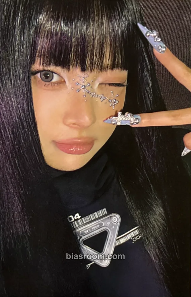 Photocard K-pop de Hong Eunchae LE SSERAFIM Made My Night