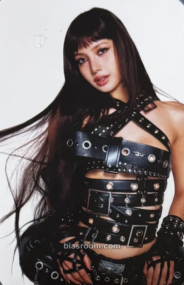 Lisa BLACKPINK Press Play (Lisa Solo) K-pop photocard