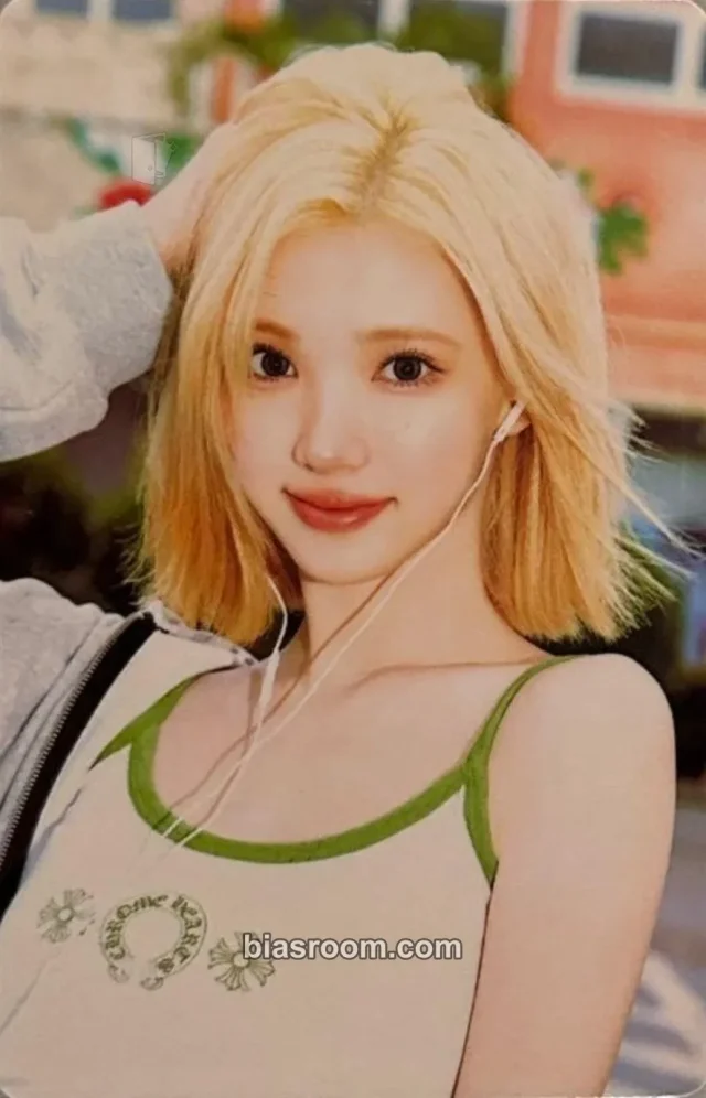 Jiwoo Hearts2Hearts Lemon Tang K-pop photocard