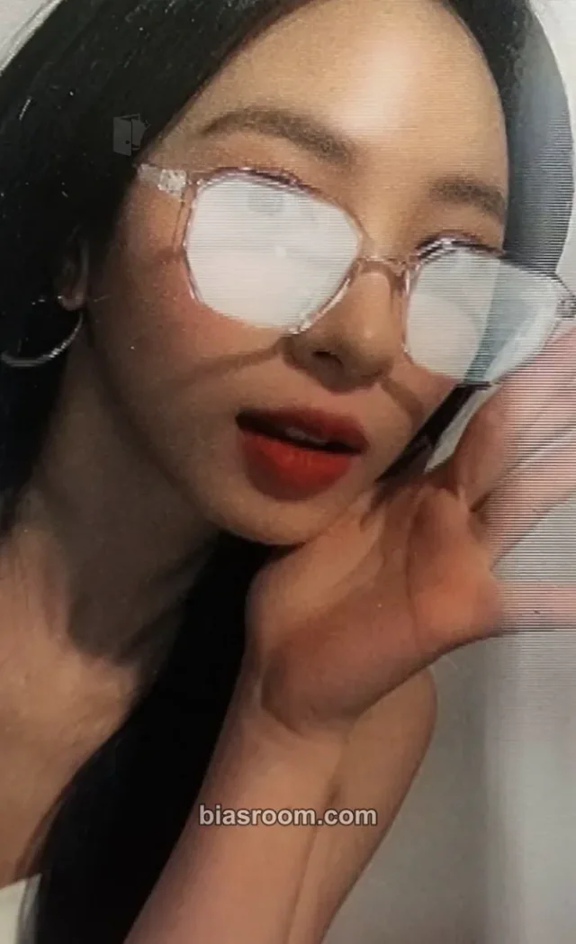 Huh Jiwon Cherry Bullet Cherry Dash K-pop photocard