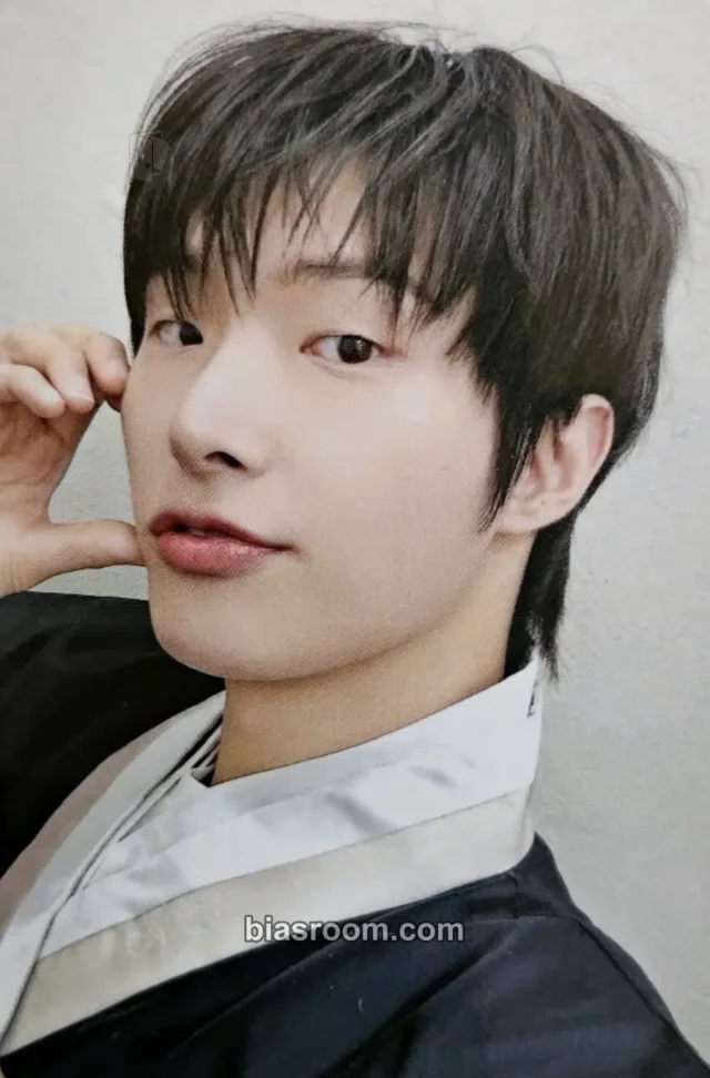 Mingi ATEEZ GOLDEN HOUR : Part.5 K-pop Photocard