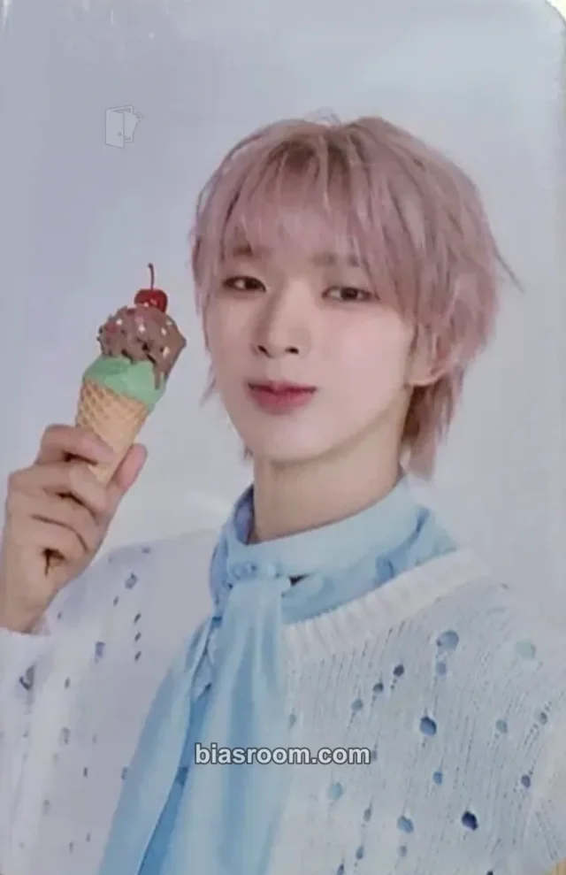 Photocard K-pop Tomoya NEXZ ‘1st Scoop’ Japan Debut 1st Anniversary Pop-up Store