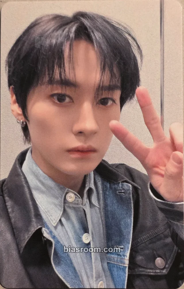 Photocard K-pop di Lee Know Stray Kids RUN IT World Tour