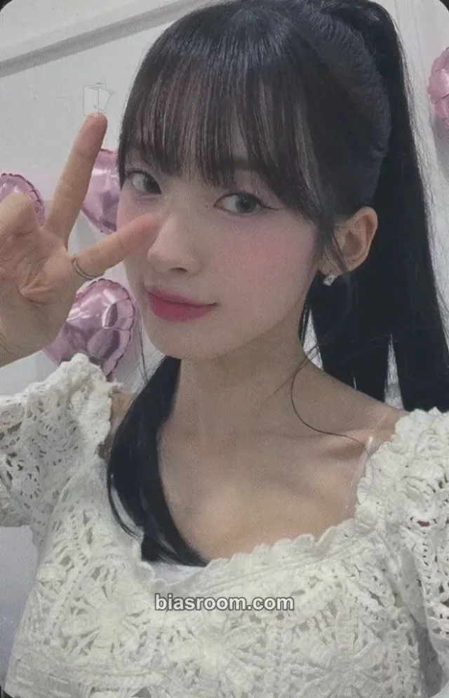 Arin OH MY GIRL Golden Hourglass K-pop photocard