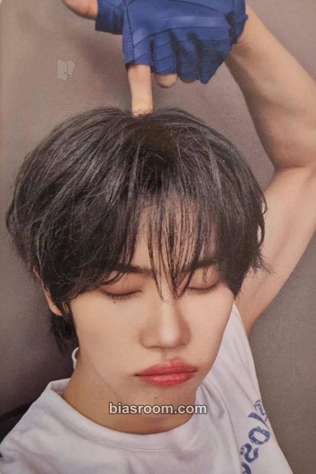 Jang Yeojun CLOSE YOUR EYES Snowy Summer K-pop photocard