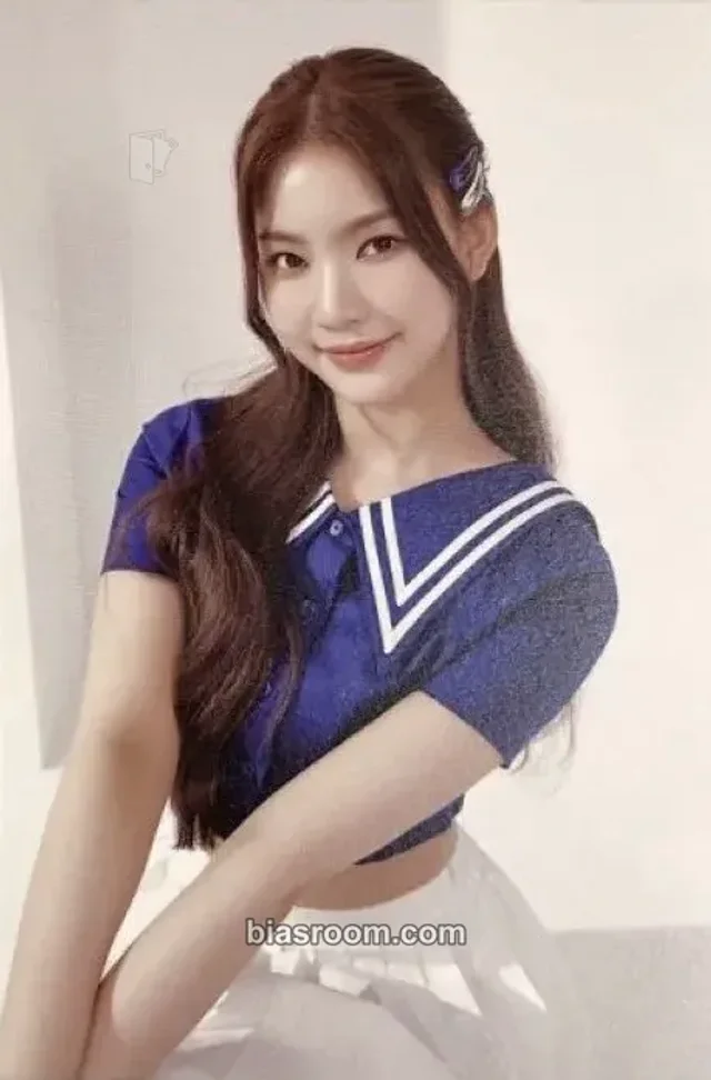 Isa STAYC MEDIHEAL x STAYC 2023 (YOON & ISA) K-pop Photocard