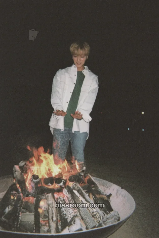 Youngbin SF9 1ST PHOTOBOOK K-pop photocard