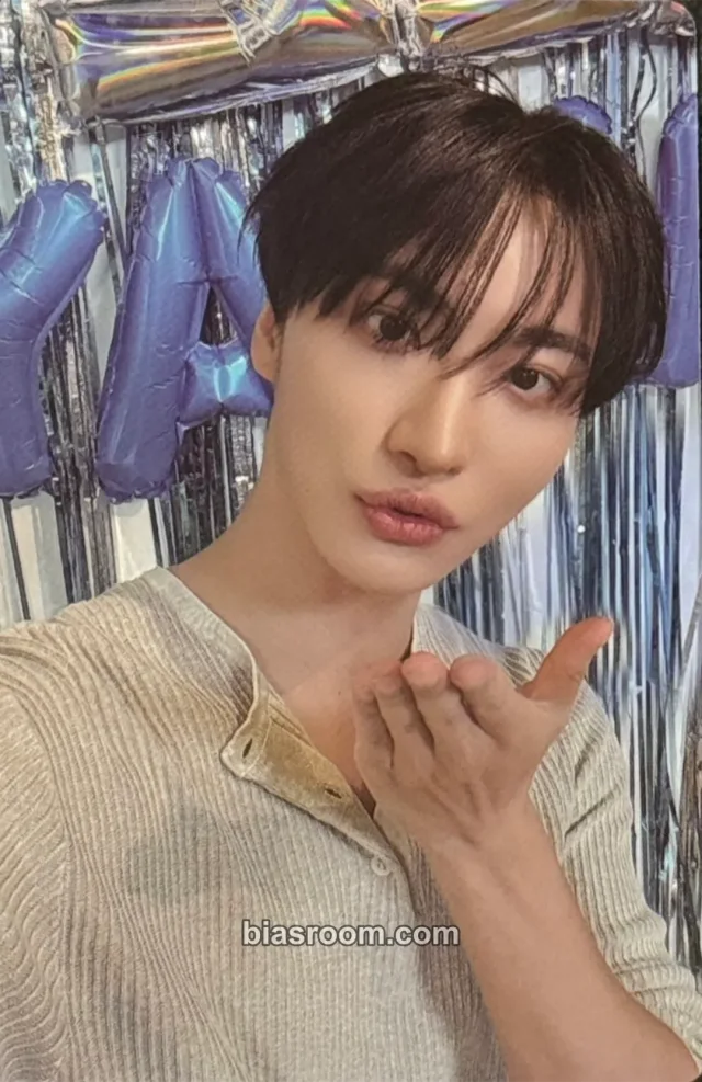 Seonghwa ATEEZ 8IRTHDAY: OUR ETERNAL STARS K-pop Photocard